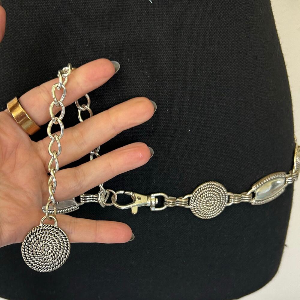 Vintage Silver Tone Concho Chain Belt Western Boho 90s Adjustable Belt 38 / 40 - Picture 4 of 11